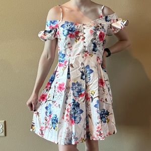 NWOT Gianni Bini Dress